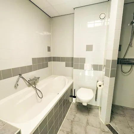 Hotel DoniaState Vlieland Buitenkant foto