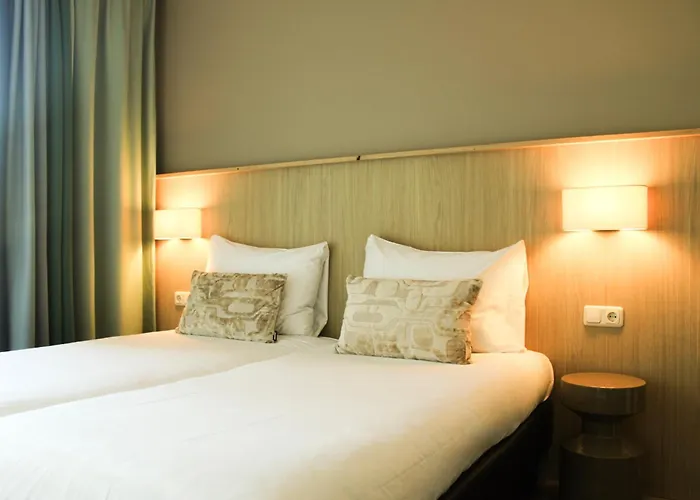Hotel DoniaState